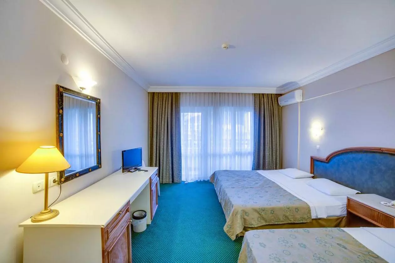 LASANTAMARIA_SHABAVIZ (22).jpg